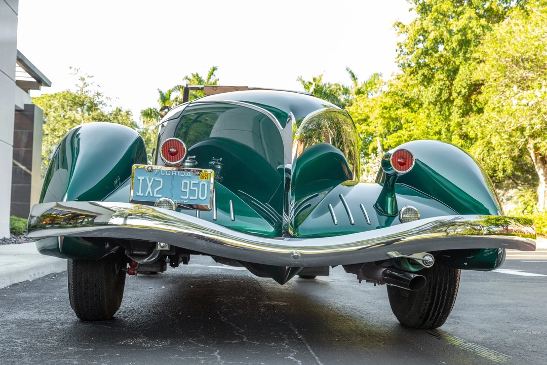 1981 Duesenberg Model J - Image 9 of 31