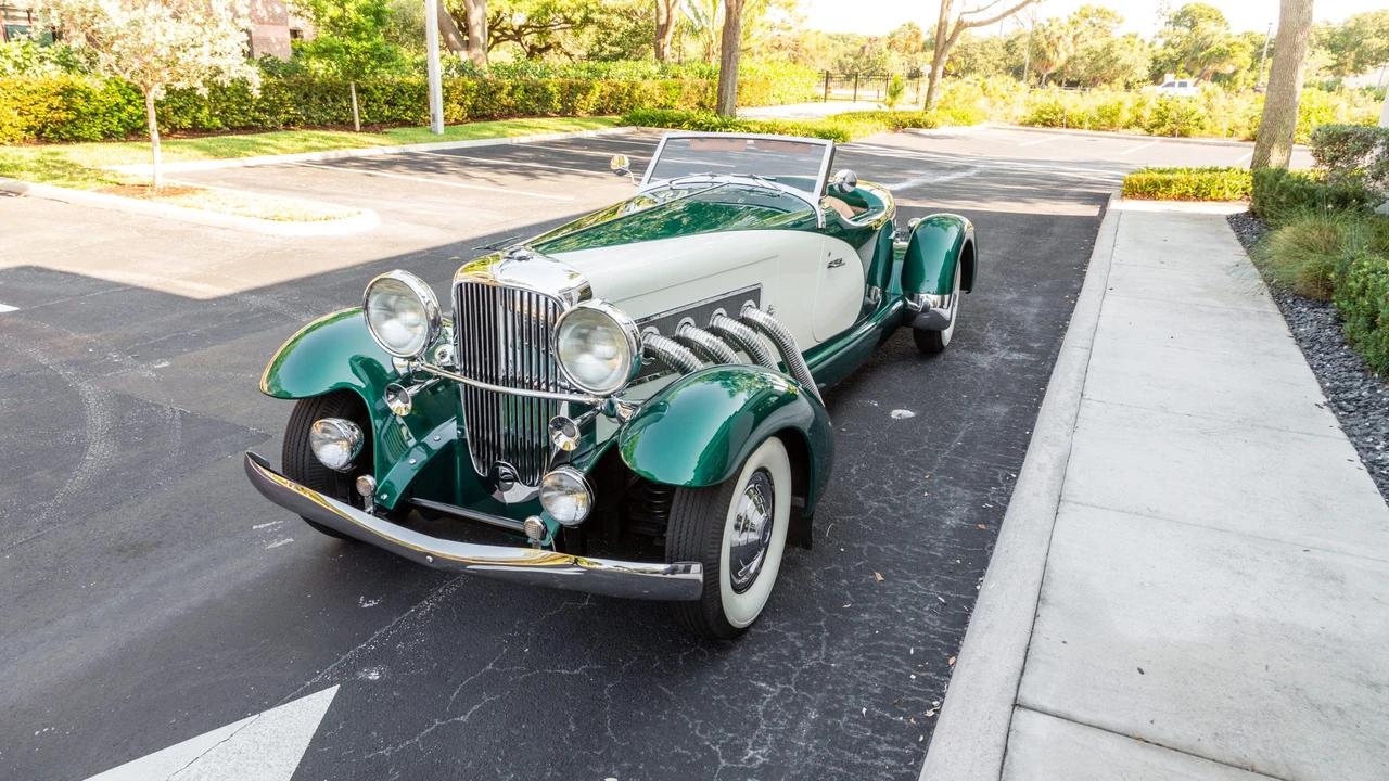 1981 Duesenberg Model J - Image 2 of 31