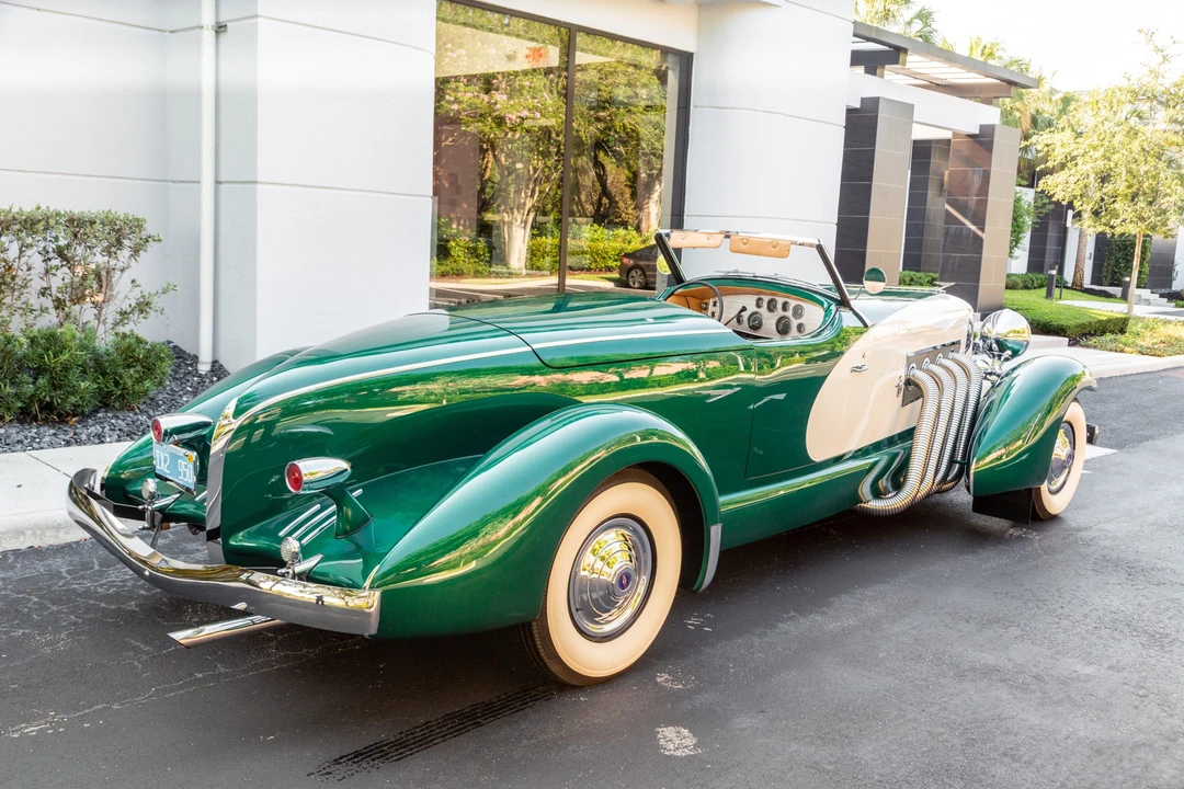1981 Duesenberg Model J - Image 11 of 31