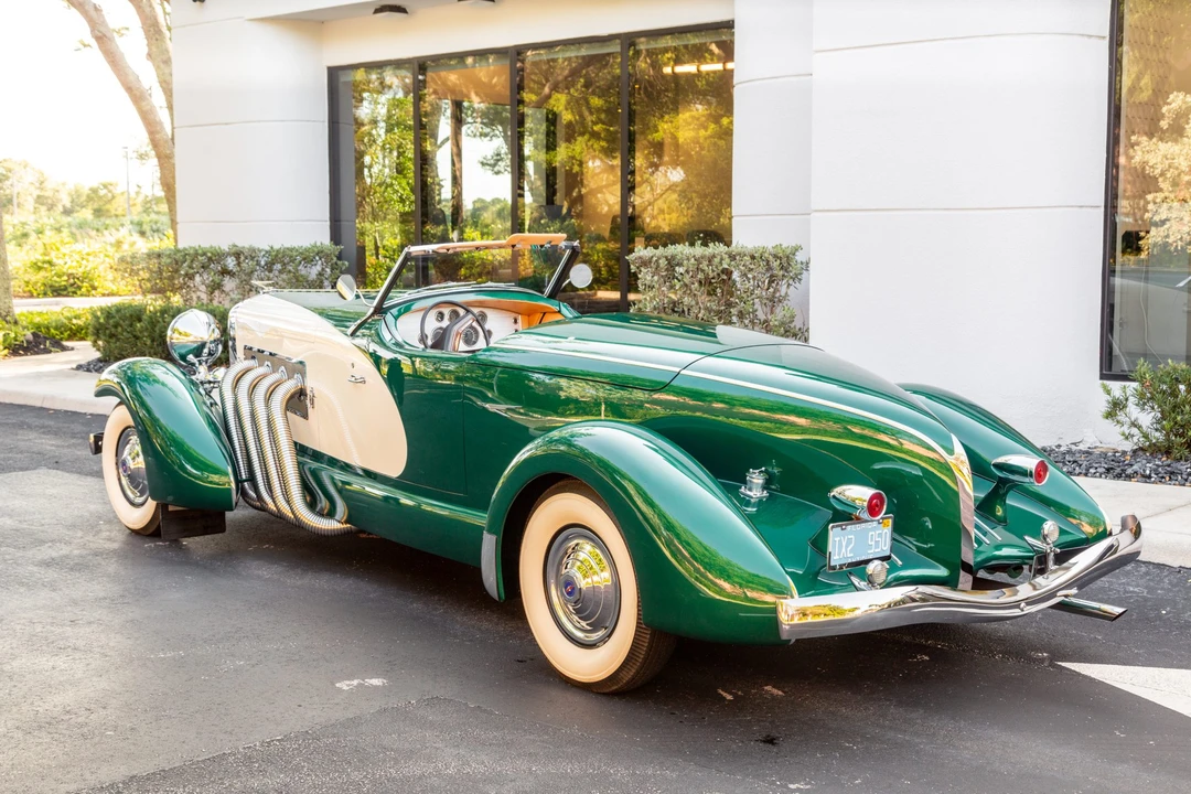 1981 Duesenberg Model J - Image 8 of 31