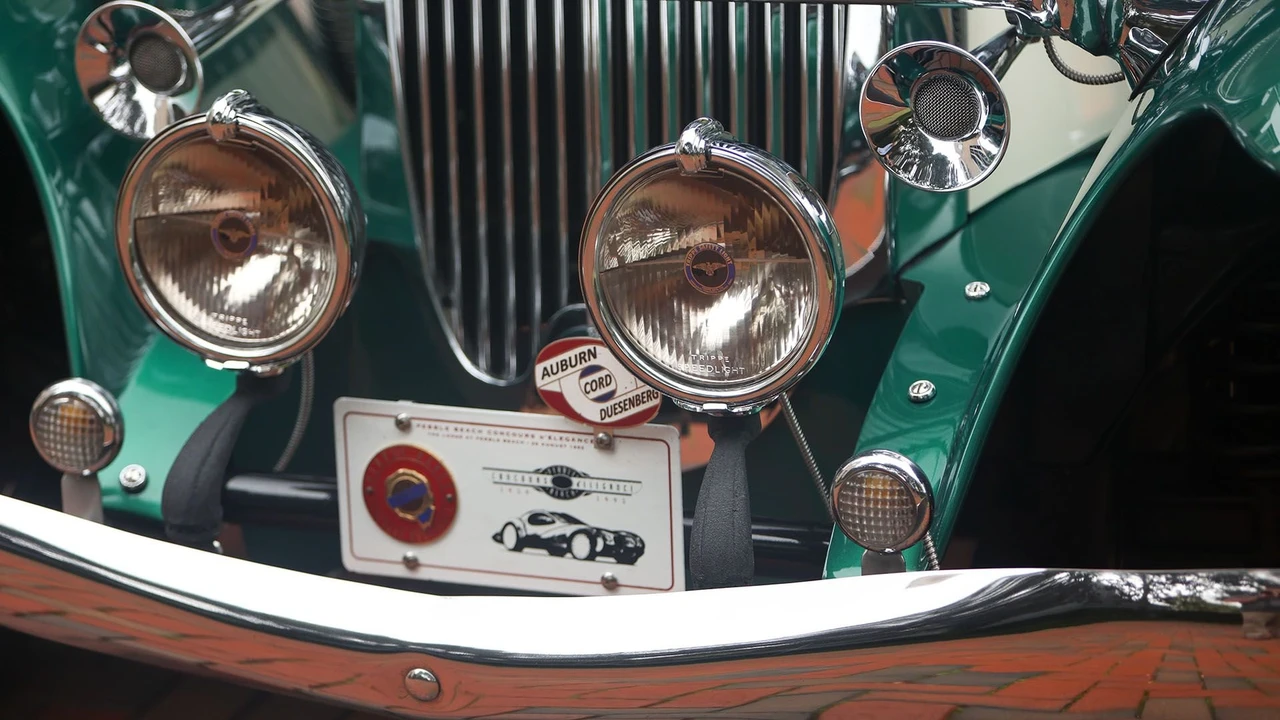 1981 Duesenberg Model J - Image 30 of 31
