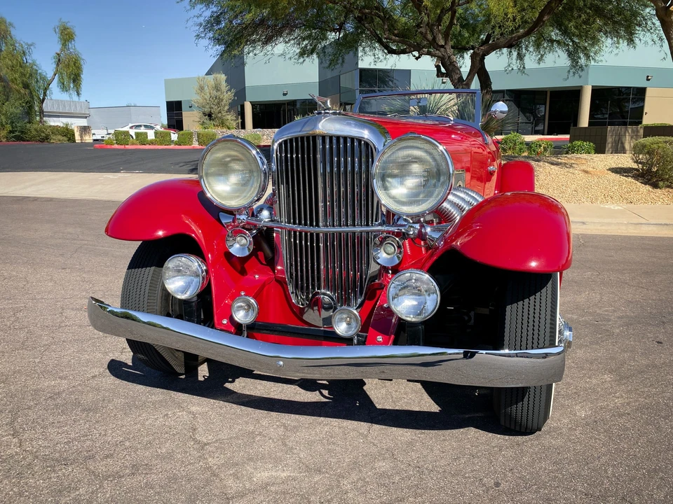 1981 Duesenberg Model SJ - Image 11 of 31