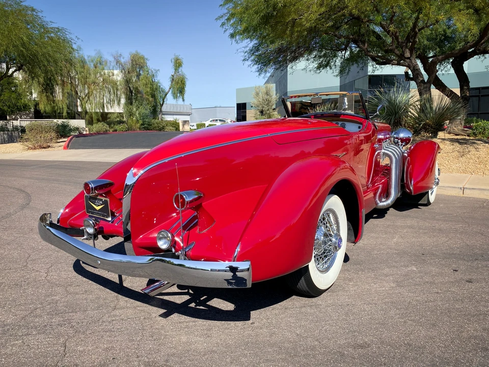 1981 Duesenberg Model SJ - Image 4 of 31