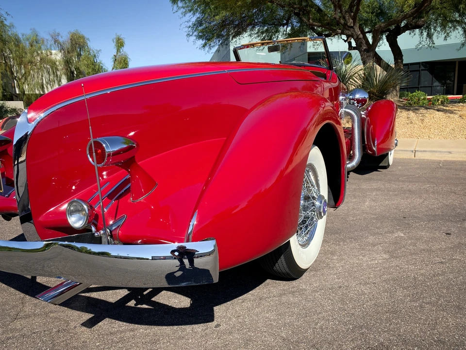 1981 Duesenberg Model SJ - Image 23 of 31
