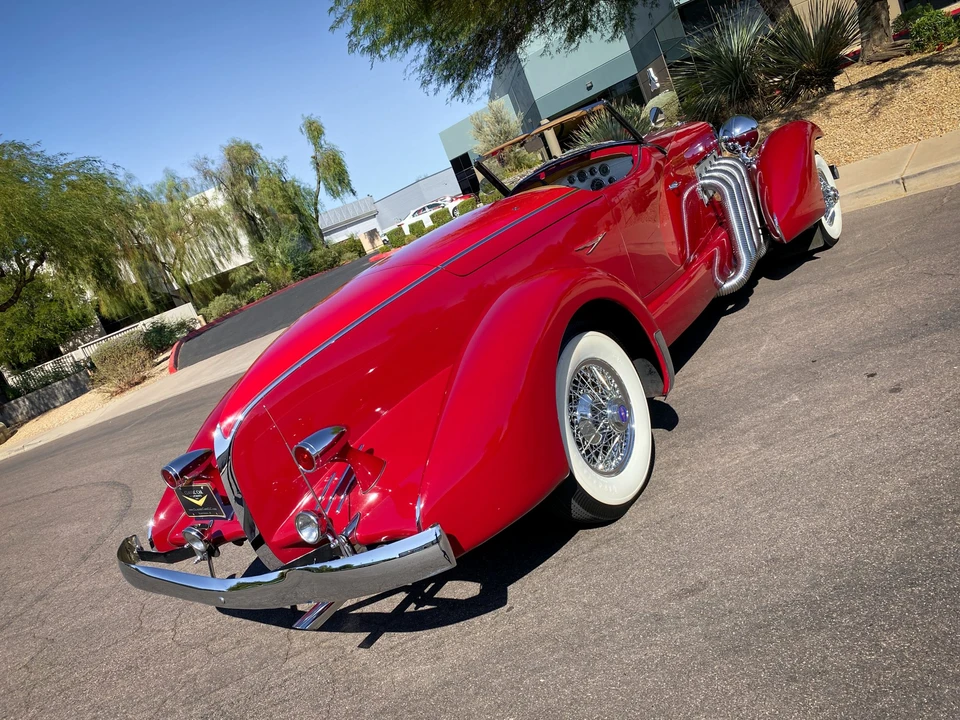 1981 Duesenberg Model SJ - Image 3 of 31