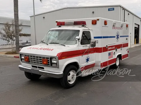 1981 Ford E-350 Ambulance