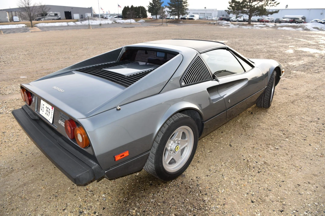 1981 Ferrari 308 GTS - Image 27 of 31