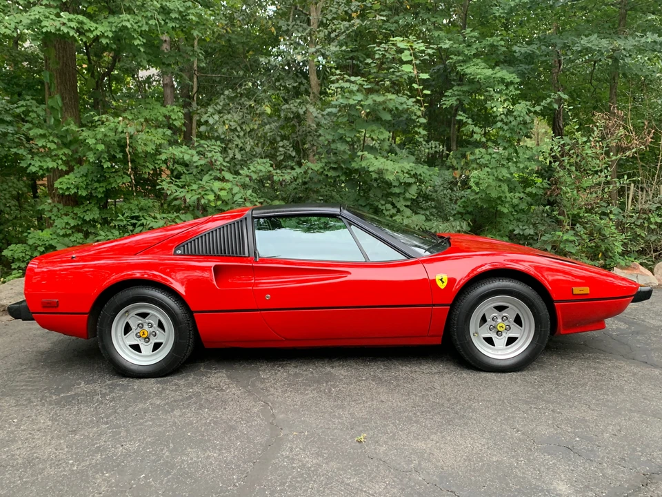 1981 Ferrari 308 GTS - Image 8 of 31