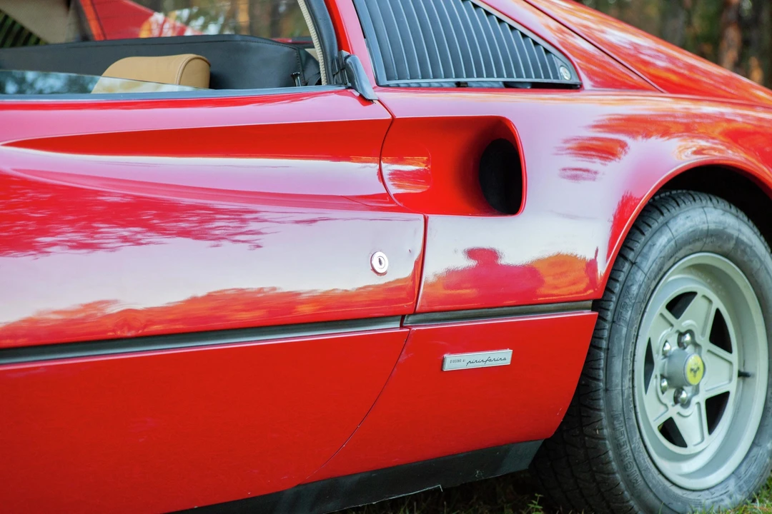 1981 Ferrari 308 GTS - Image 16 of 31