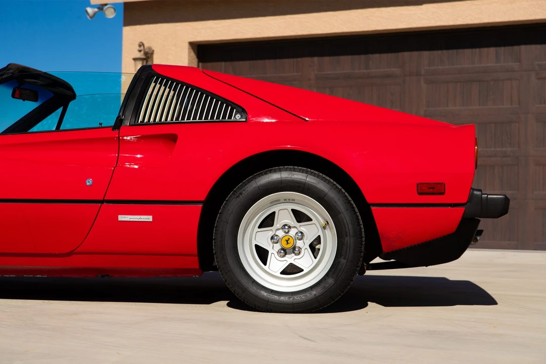 1981 Ferrari 308 GTS - Image 28 of 31