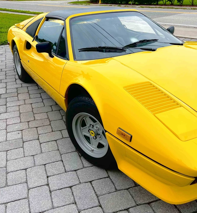1981 Ferrari 308 GTS - Image 15 of 31