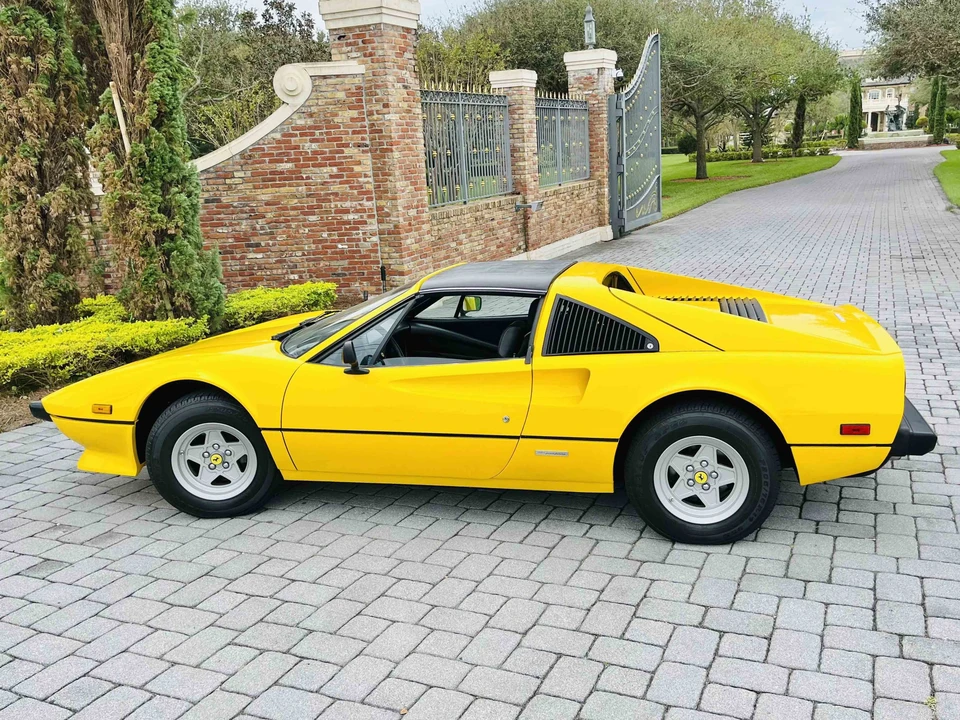 1981 Ferrari 308 GTS - Image 2 of 31