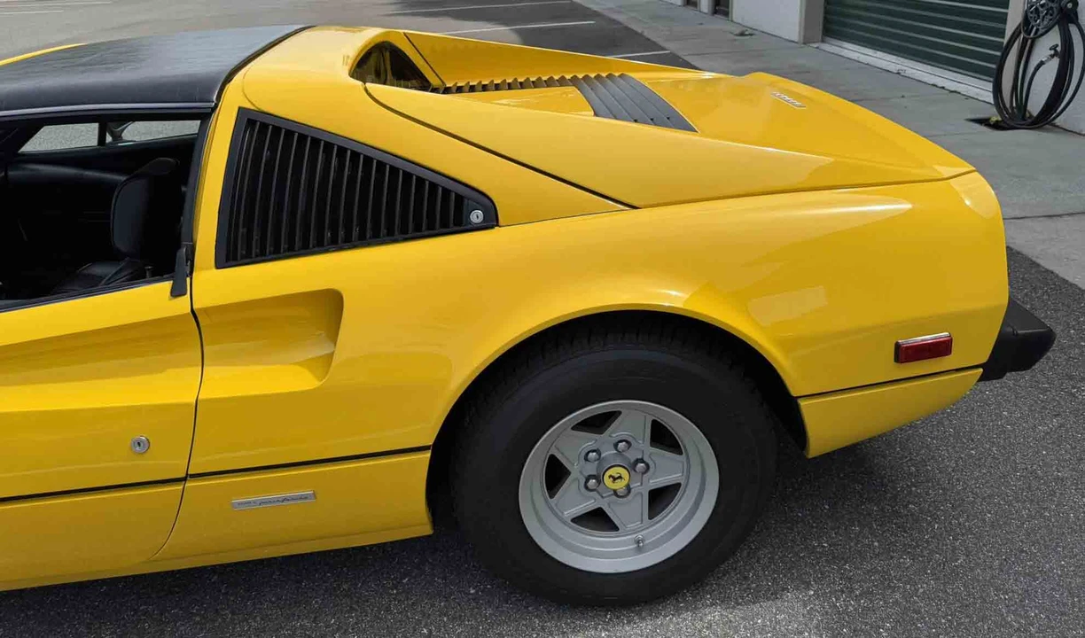 1981 Ferrari 308 GTS - Image 9 of 31