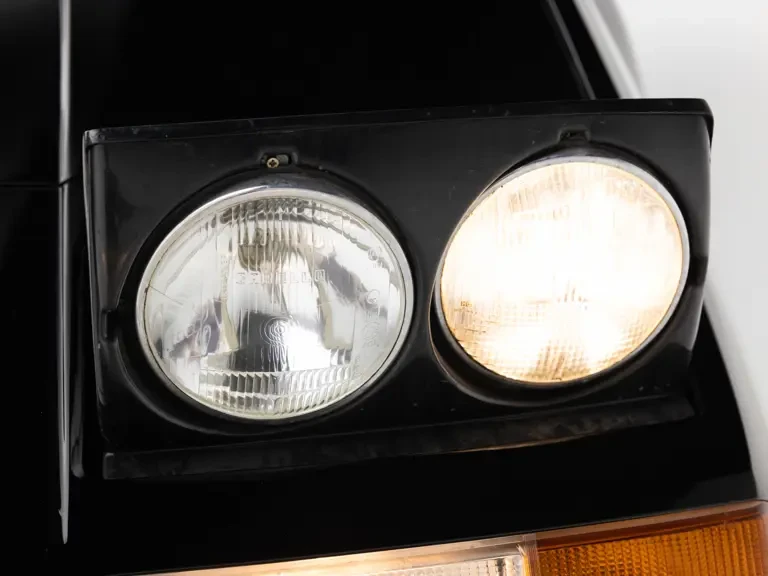 1981 Ferrari 400i - Image 29 of 31