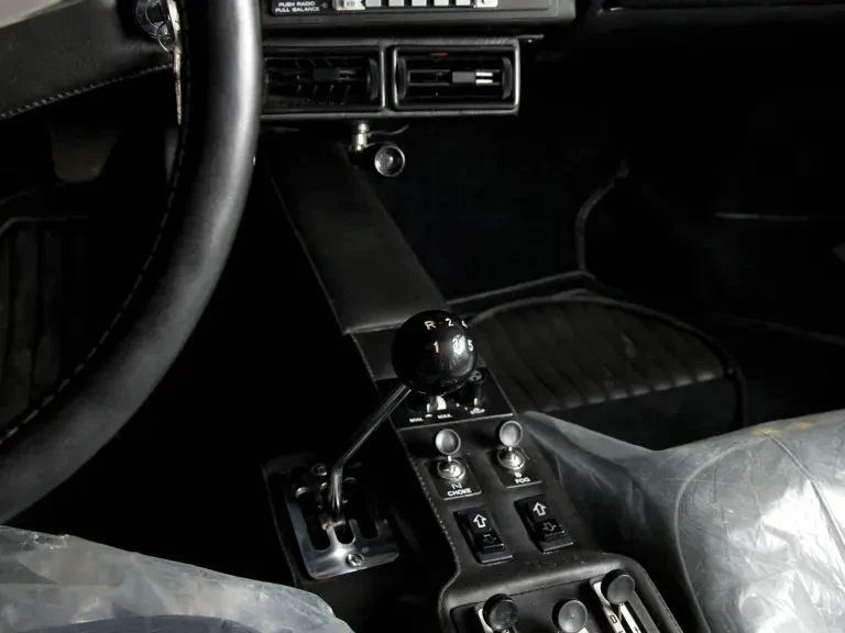 1981 Ferrari 512 BB - Image 31 of 31