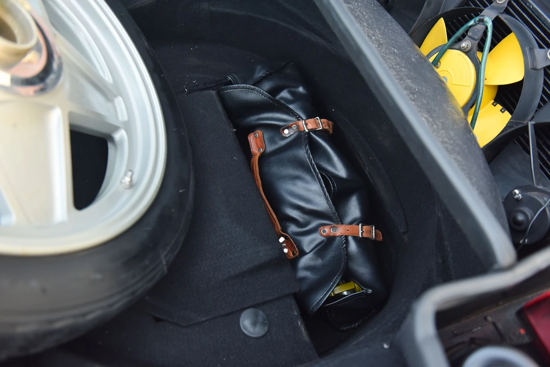 1981 Ferrari 512 BBi - Image 16 of 31