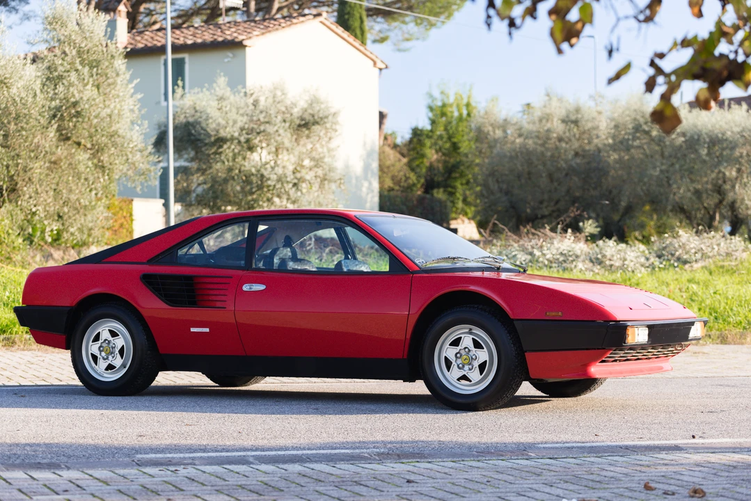 1981 Ferrari Mondial 8 - Image 14 of 31