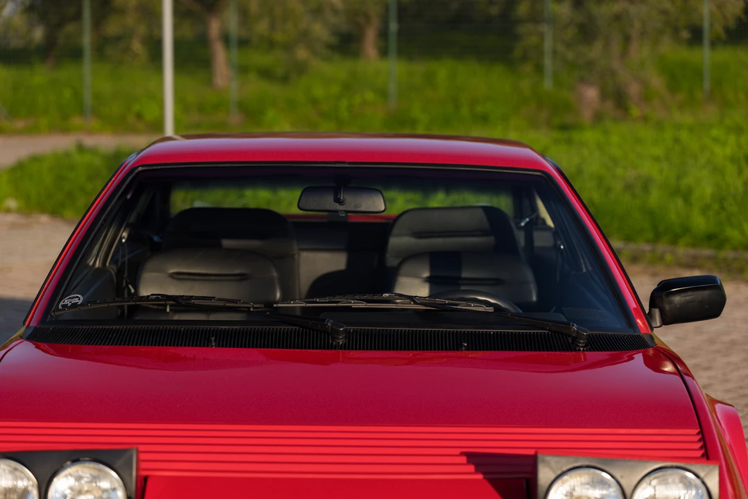 1981 Ferrari Mondial 8 - Image 28 of 31