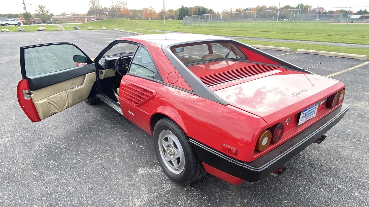 1981 Ferrari Mondial 8 - Image 21 of 31