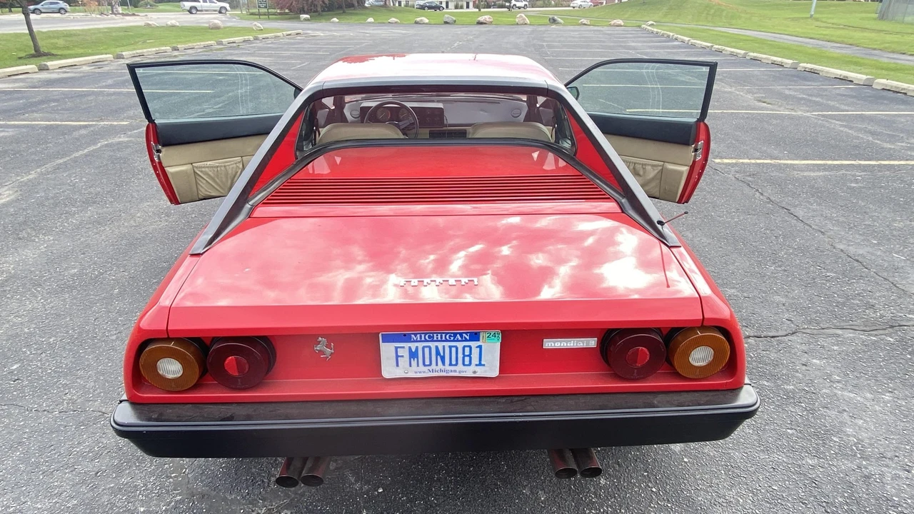 1981 Ferrari Mondial 8 - Image 20 of 31