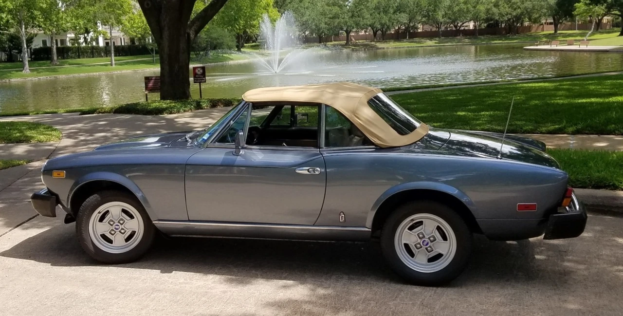 1981 Fiat 124 Sport Spider - Image 2 of 31