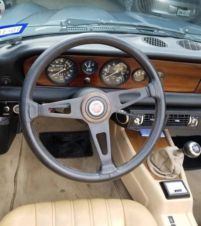 1981 Fiat 124 Sport Spider - Image 24 of 31