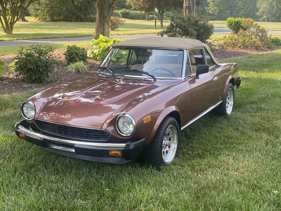 1981 Fiat 124 Sport Spider - Image 3 of 31