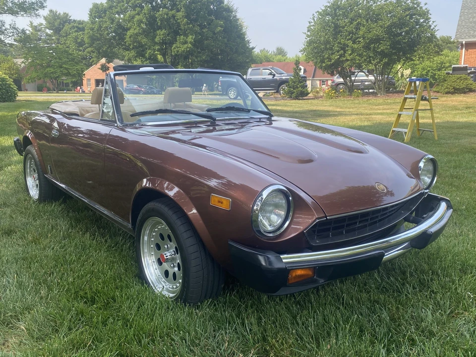 1981 Fiat 124 Sport Spider - Image 5 of 31