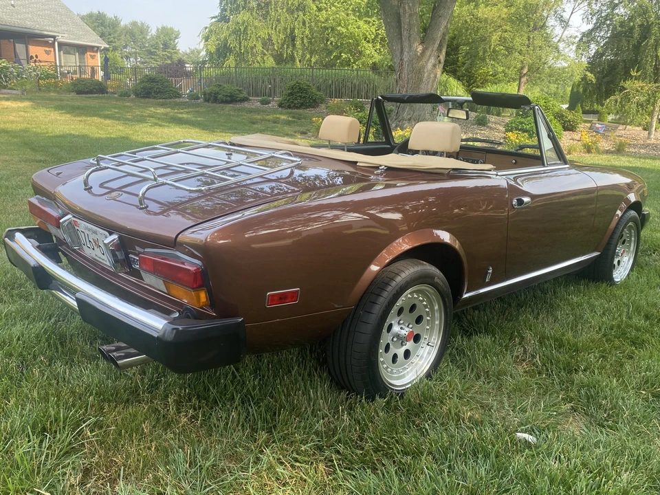 1981 Fiat 124 Sport Spider - Image 6 of 31