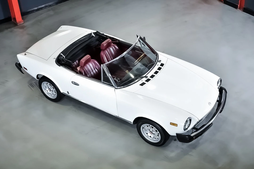 1981 Fiat 124 Sport Spider - Image 12 of 30