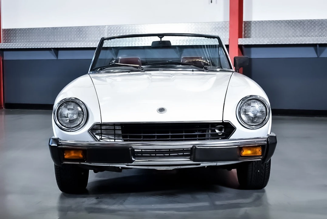 1981 Fiat 124 Sport Spider - Image 3 of 30