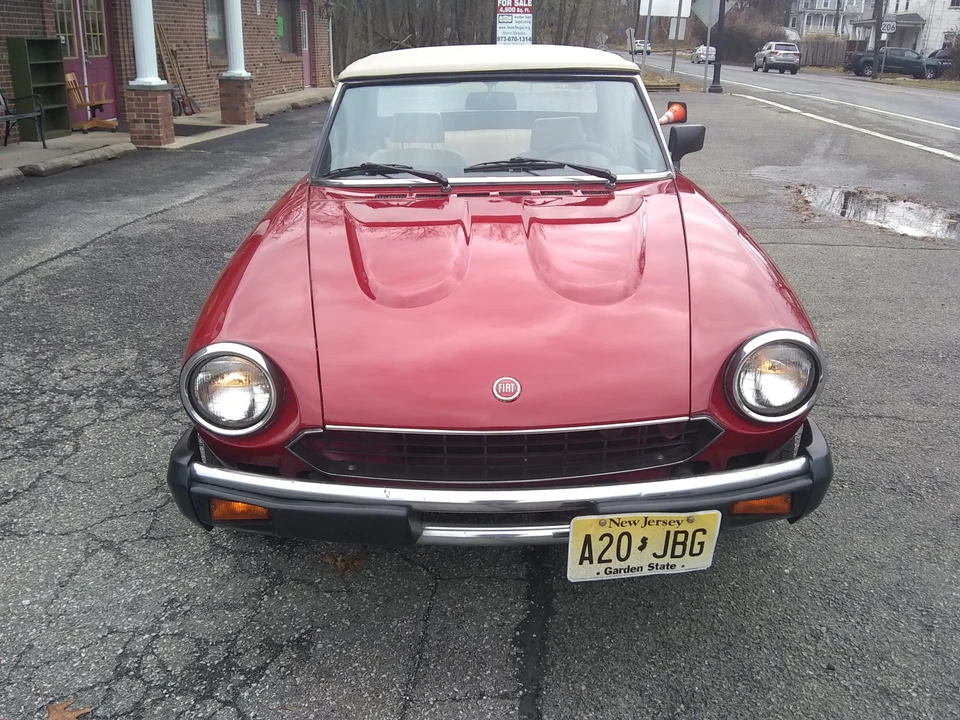 1981 Fiat 124 Sport Spider - Image 3 of 31