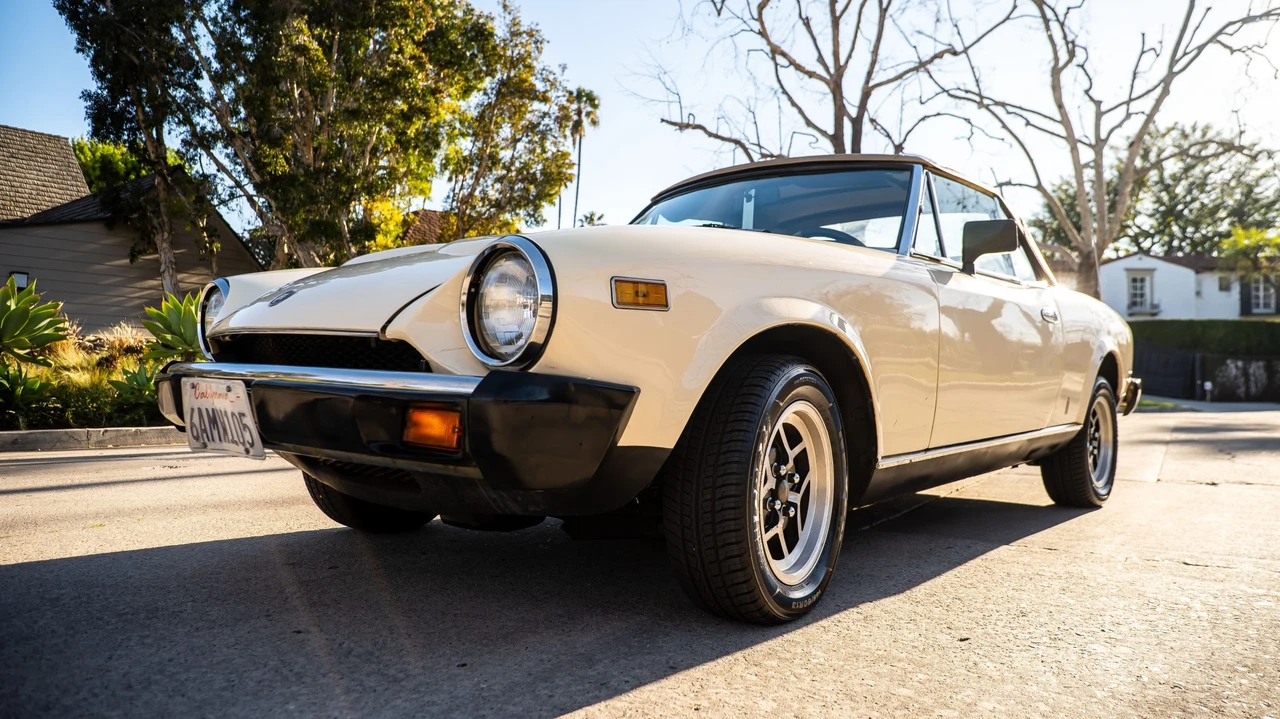 1981 Fiat 124 Sport Spider - Image 7 of 31