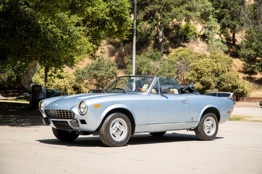 1981 Fiat 124 Sport Spider - Image 7 of 31