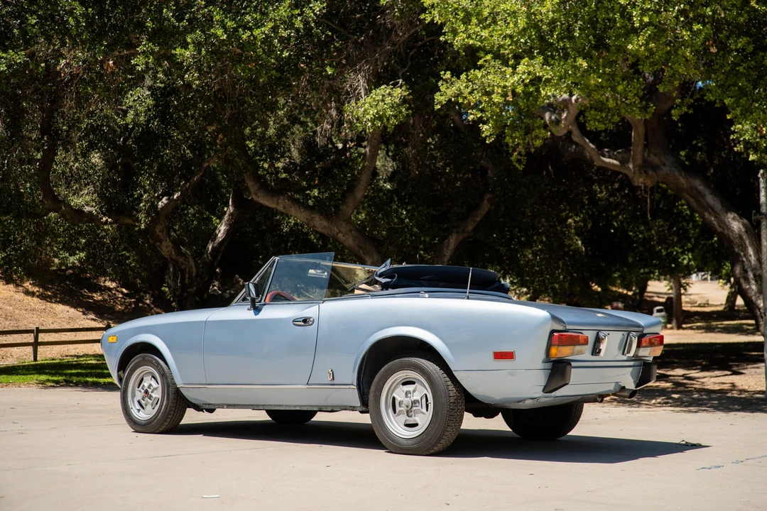 1981 Fiat 124 Sport Spider - Image 9 of 31
