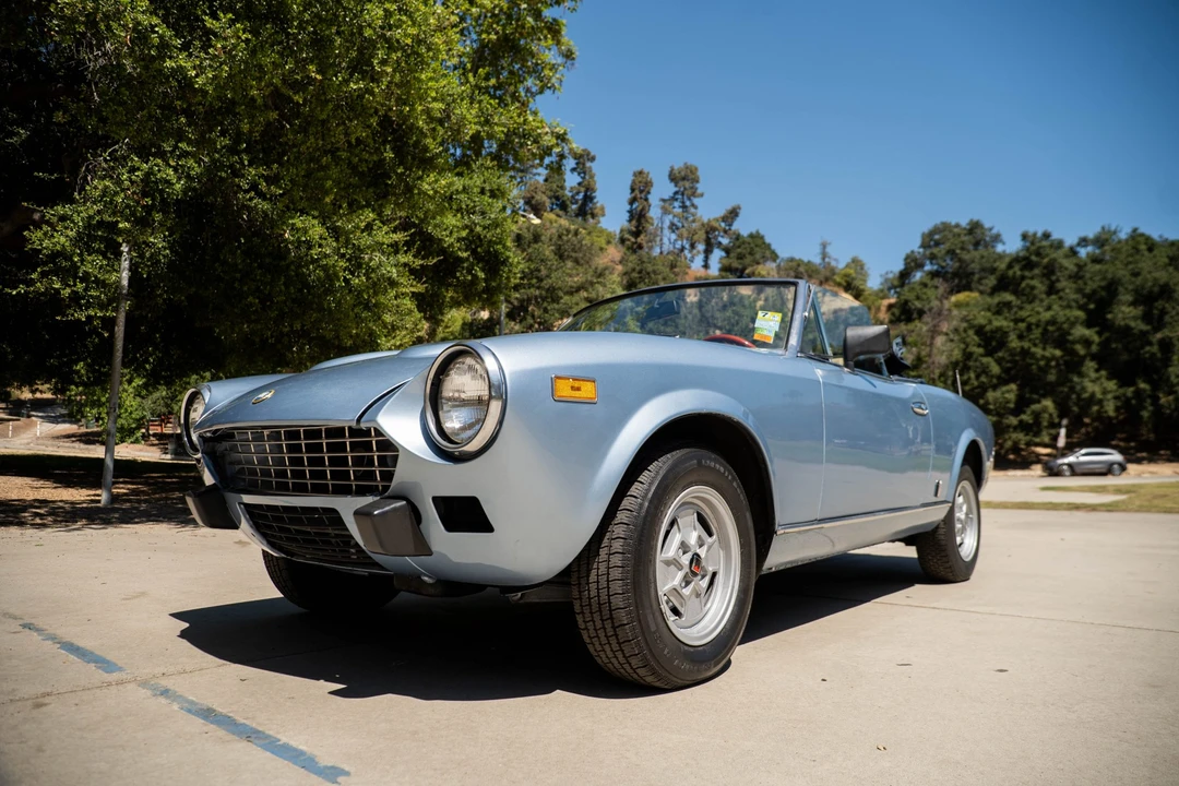 1981 Fiat 124 Sport Spider - Image 5 of 31