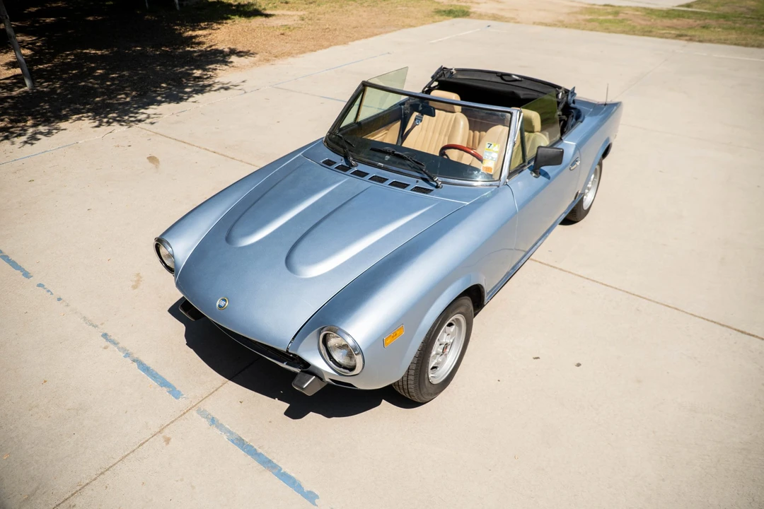1981 Fiat 124 Sport Spider - Image 19 of 31