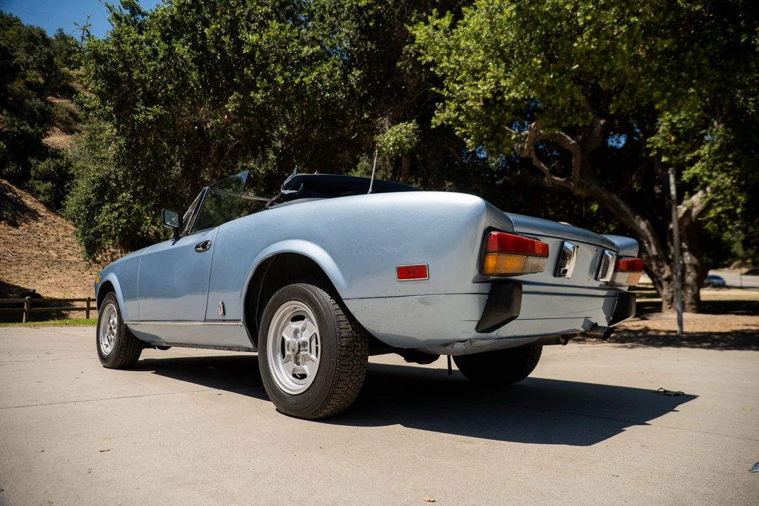 1981 Fiat 124 Sport Spider - Image 10 of 31
