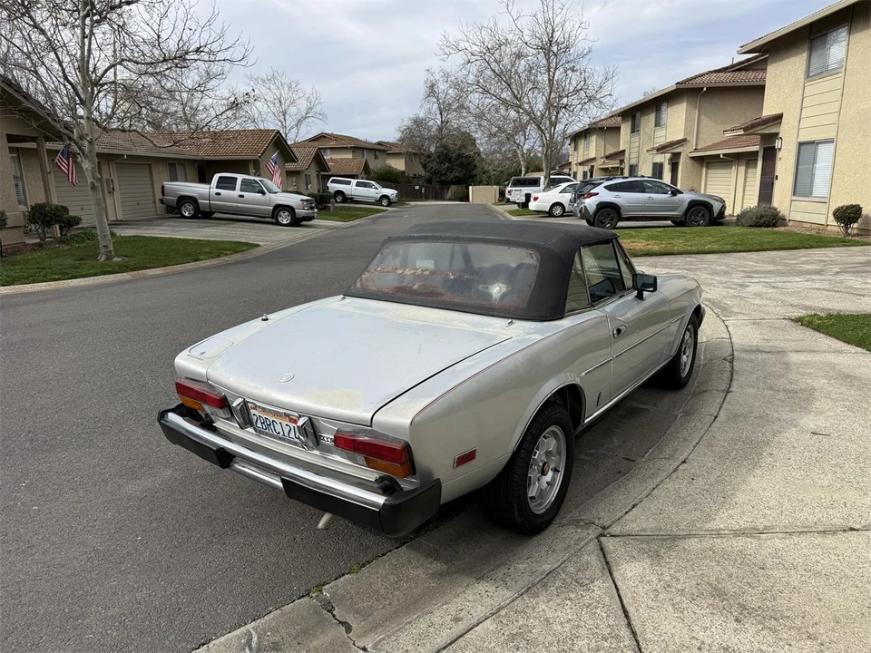 1981 Fiat 124 Sport Spider - Image 6 of 31