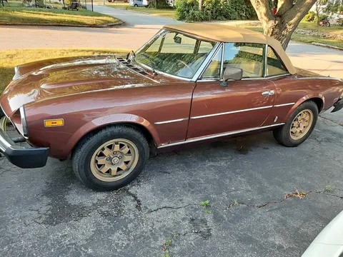 1981 Fiat 124 Spider
