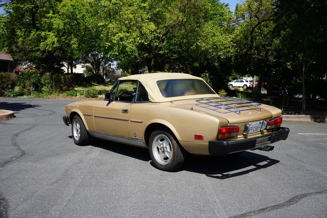 1981 Fiat 124 Sport Spider - Image 11 of 31