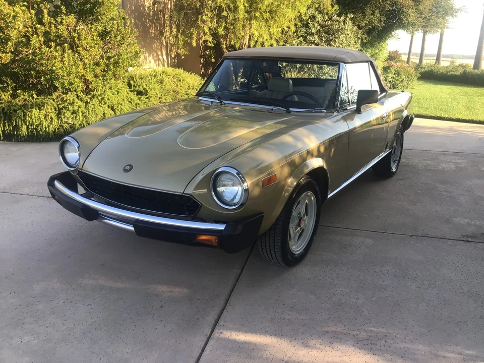 1981 Fiat 124 Sport Spider - Image 23 of 31
