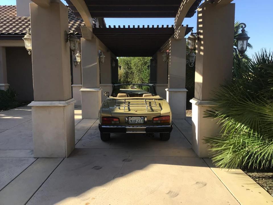 1981 Fiat 124 Sport Spider - Image 16 of 31