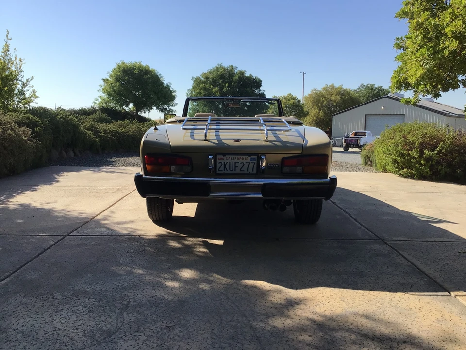 1981 Fiat 124 Sport Spider - Image 19 of 31