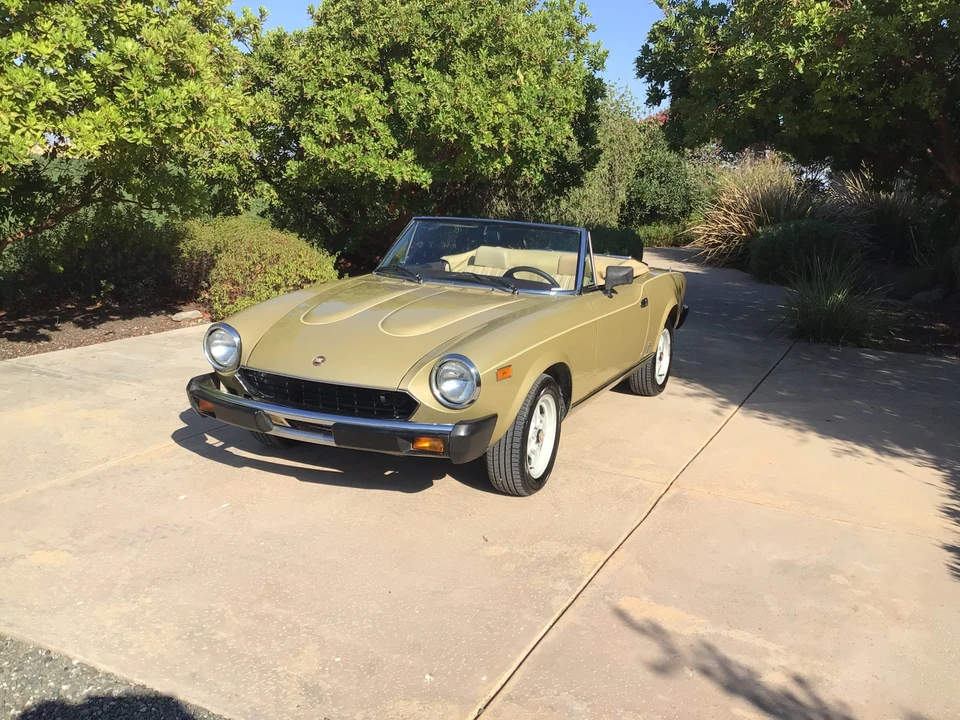 1981 Fiat 124 Sport Spider - Image 3 of 31