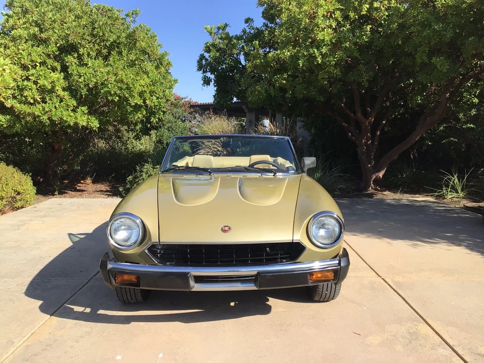 1981 Fiat 124 Sport Spider - Image 5 of 31