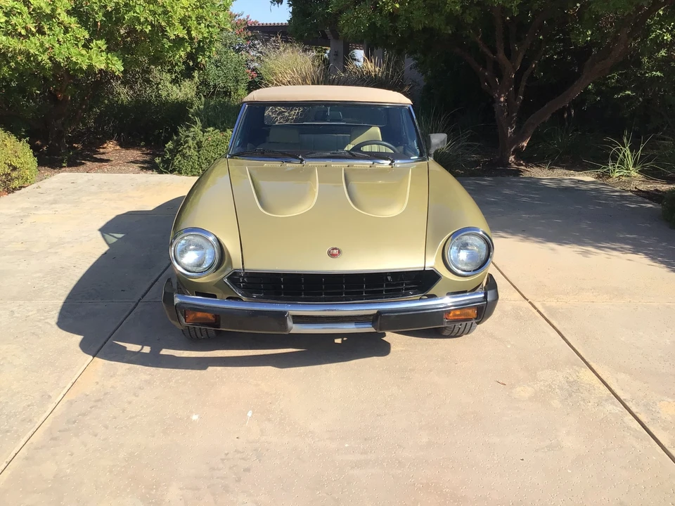 1981 Fiat 124 Sport Spider - Image 27 of 31