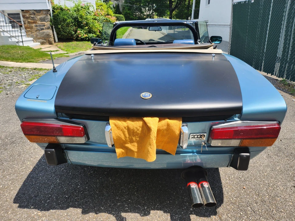 1981 Fiat 124 Sport Spider - Image 17 of 31