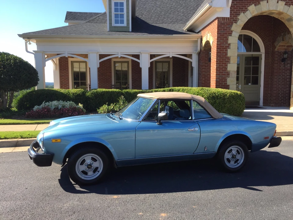 1981 Fiat 124 Sport Spider - Image 8 of 31
