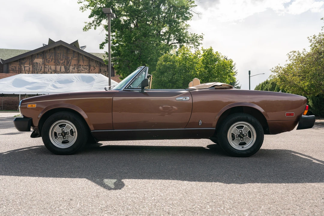1981 Fiat 124 Sport Spider - Image 10 of 31